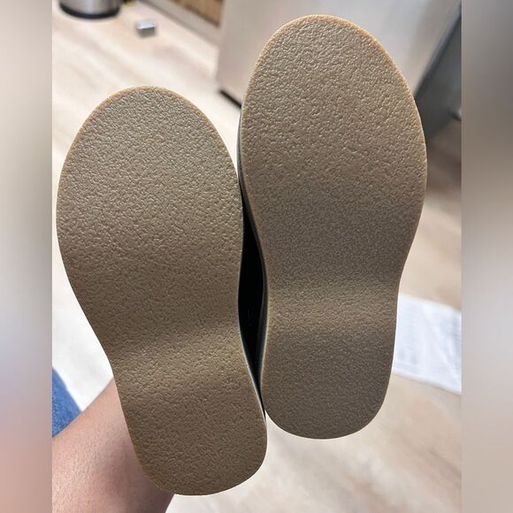 NWOT Cat & Jack Boys Black Faux Leather Dress Casual Slip On Shoes Sz 5 - Picture 6 of 7